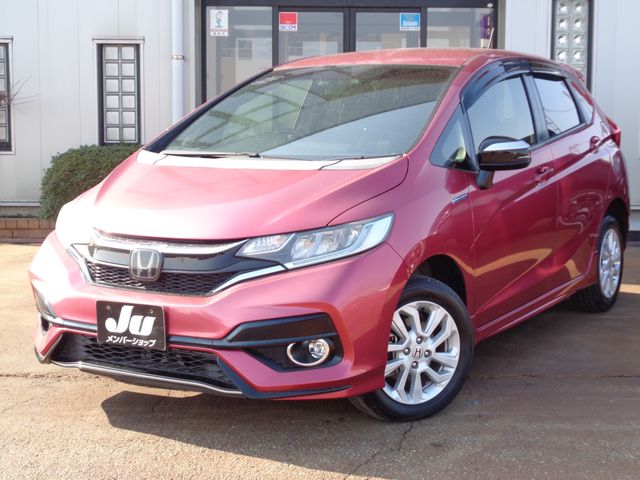 Japanese used car Ref# 1545415 HONDA / FIT HYBRID 4WD