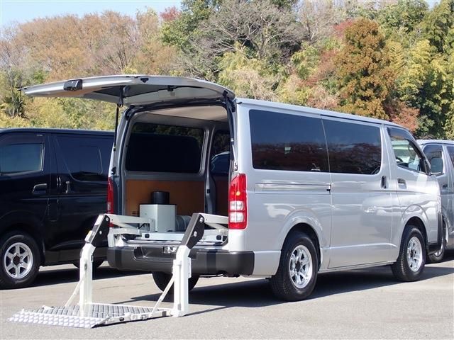 Japanese used car Ref# 1545515 TOYOTA / HIACE van 4WD