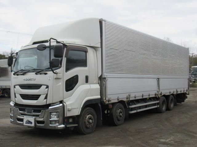 ISUZU / GIGA