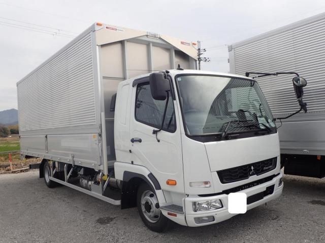 Japanese used car Ref# 1545563 MITSUBISHI FUSOU / FIGHTER