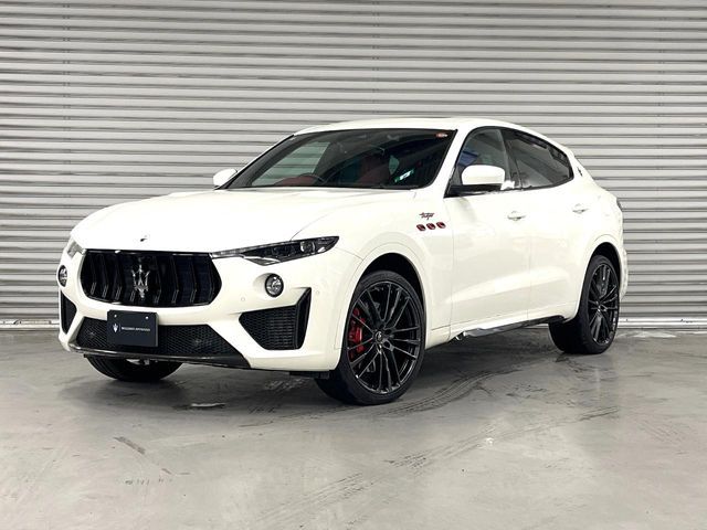 MASERATI / MASERATI Levante