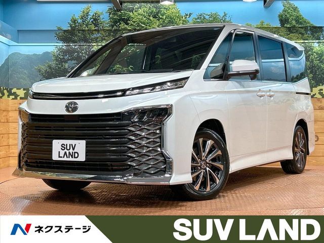 Japanese used car Ref# 1545710 TOYOTA / VOXY HYBRID