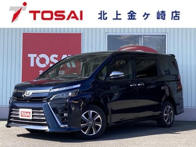 TOYOTA / VOXY 4WD