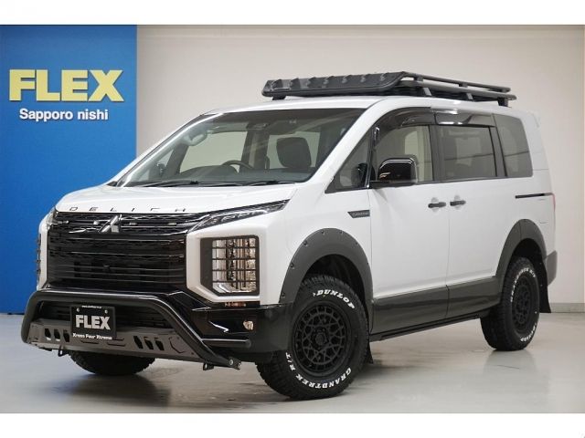 Japanese used car Ref# 1545937 MITSUBISHI / DELICA D:5 4WD