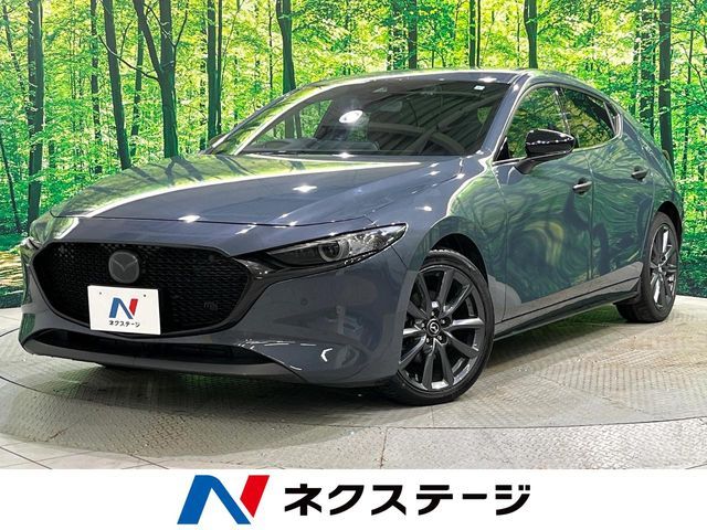 Japanese used car Ref# 1545938 MAZDA / MAZDA3 FASTBACK