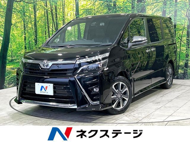 TOYOTA / VOXY