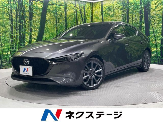 Japanese used car Ref# 1546441 MAZDA / MAZDA3 FASTBACK