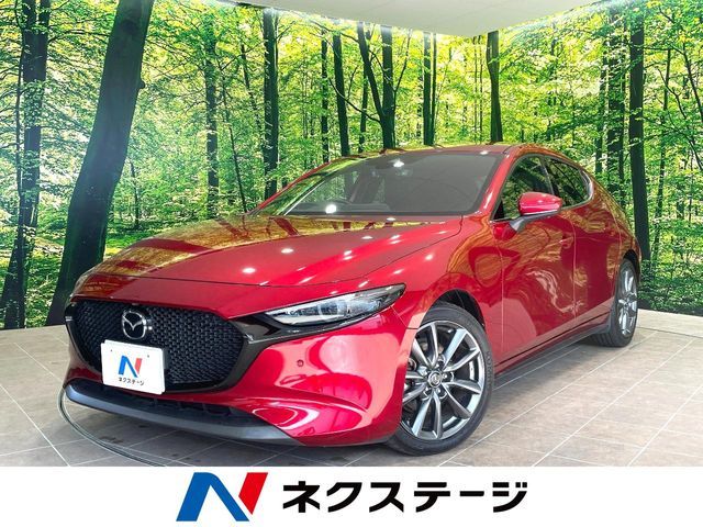 Japanese used car Ref# 1546459 MAZDA / MAZDA3 FASTBACK