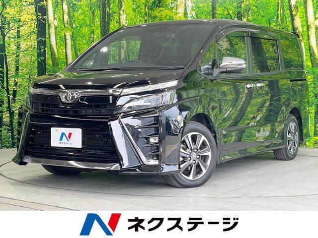 TOYOTA / VOXY
