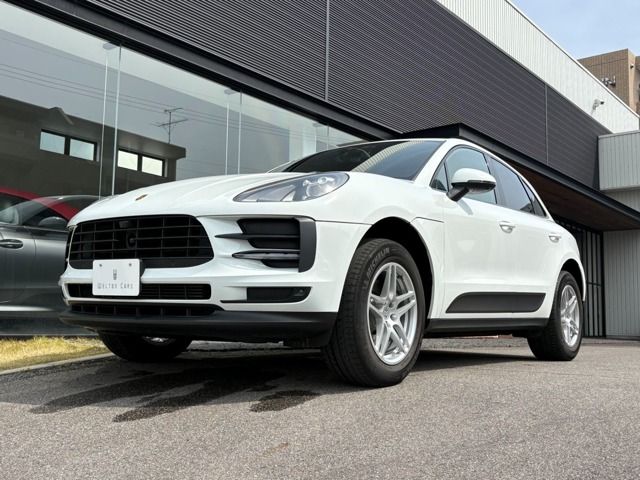 PORSCHE / PORSCHE Macan