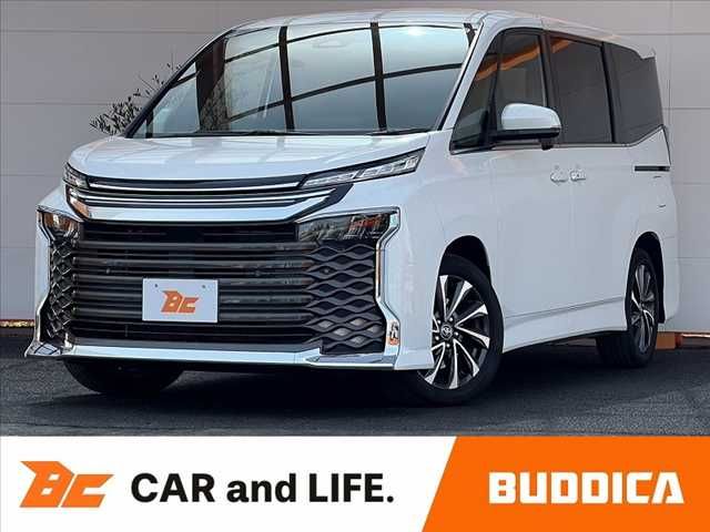 TOYOTA / VOXY HYBRID