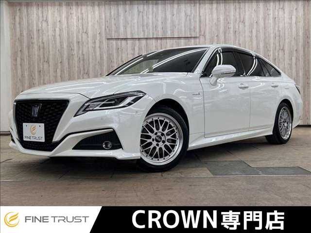 TOYOTA / CROWN sedan hybrid