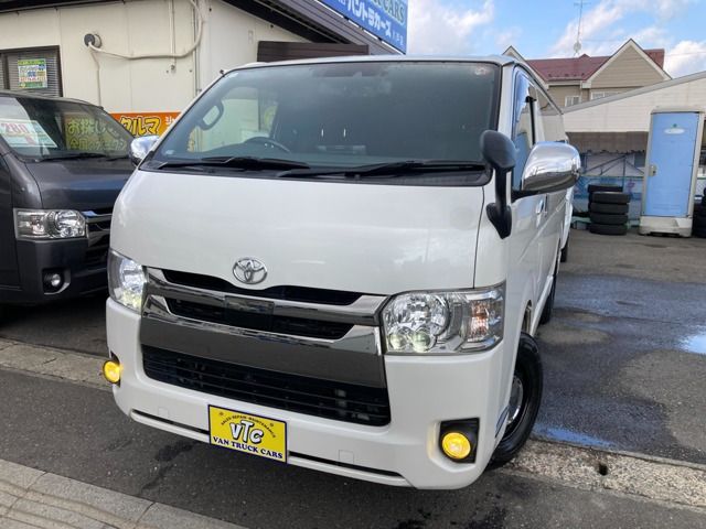Japanese used car Ref# 1547345 TOYOTA / HIACE van 4WD