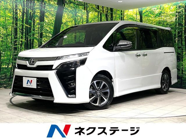 TOYOTA / VOXY