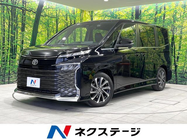 TOYOTA / VOXY