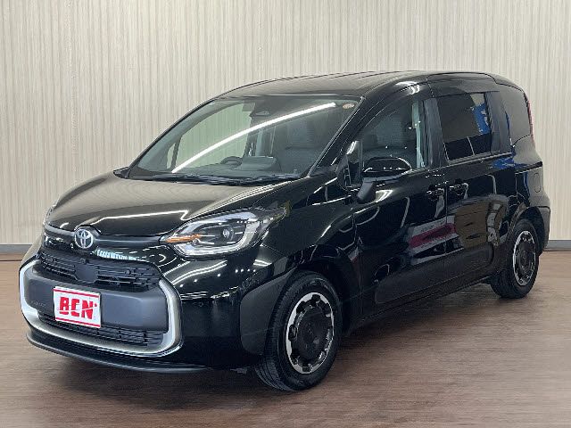 Japanese used car Ref# 1547576 TOYOTA / SIENTA HYBRID