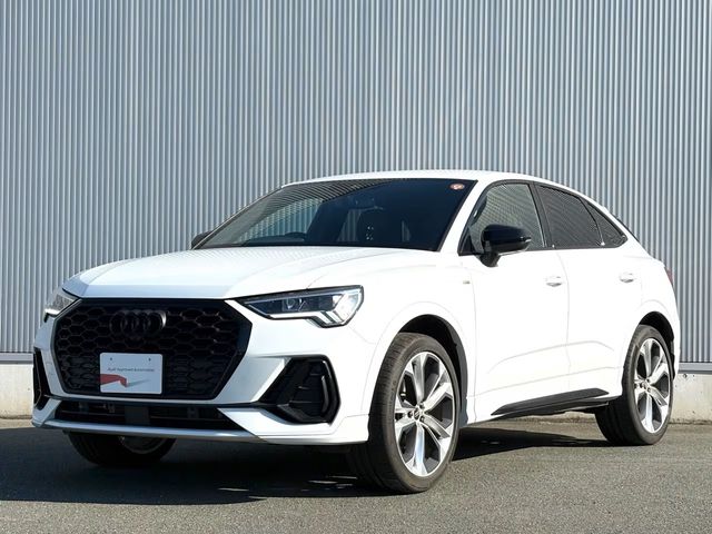 AUDI / AUDI Q3 SPORTBACK