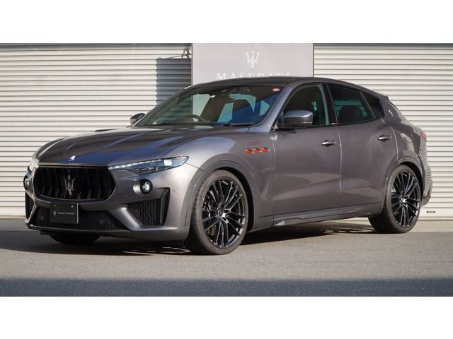 MASERATI / MASERATI Levante