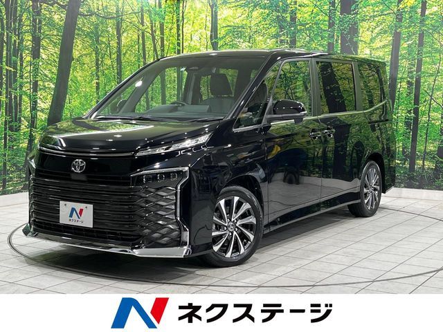 TOYOTA / VOXY