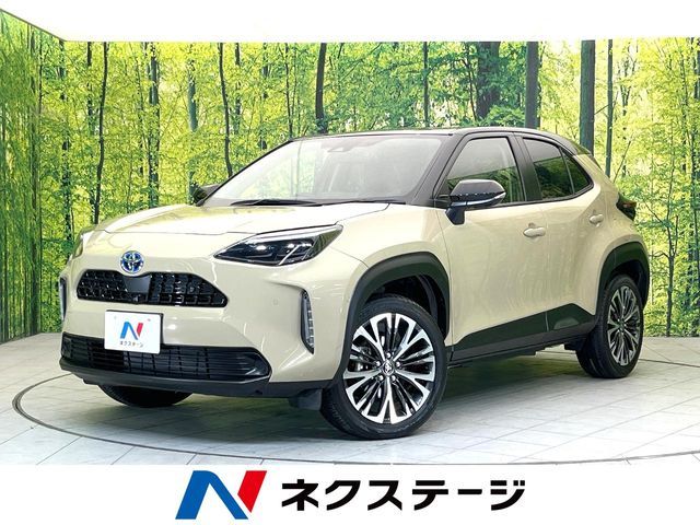 TOYOTA / YARIS CROSS HYBRID