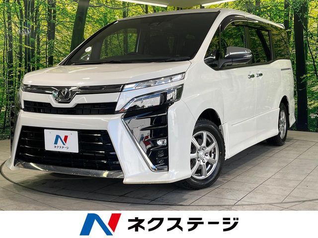 TOYOTA / VOXY