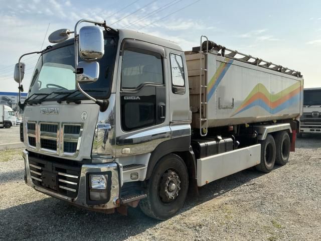 ISUZU / GIGA