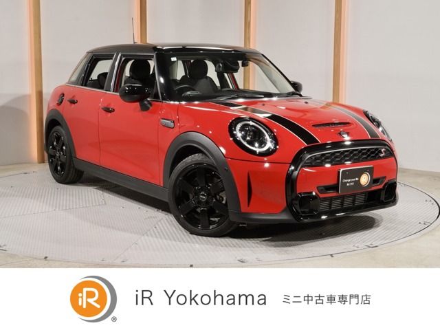 Japanese used car Ref# 1548642 BMW / MINI COOPER SD 5DOOR