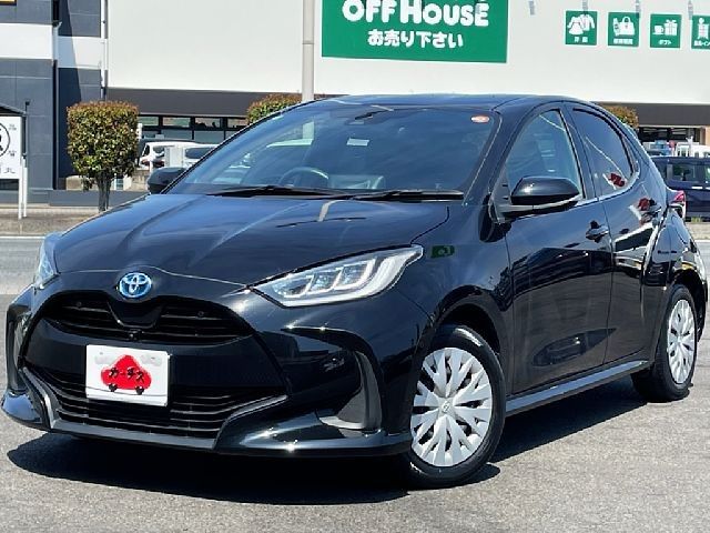 Japanese used car Ref# 1548953 TOYOTA / YARIS HYBRID