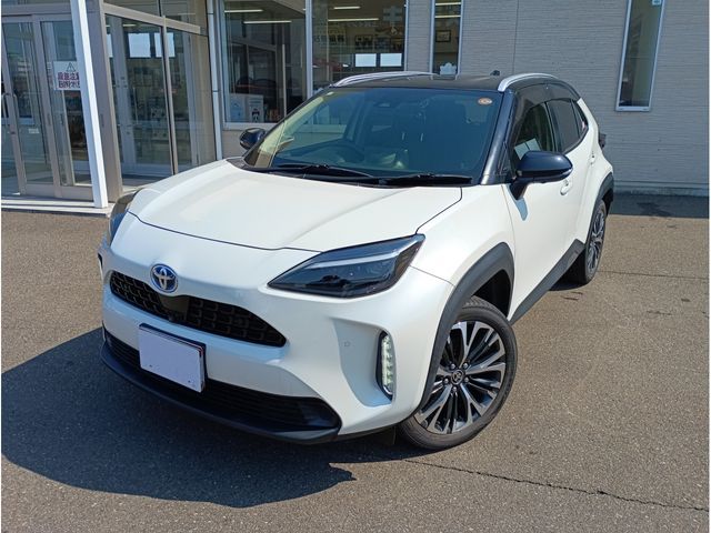 TOYOTA / YARIS CROSS HYBRID