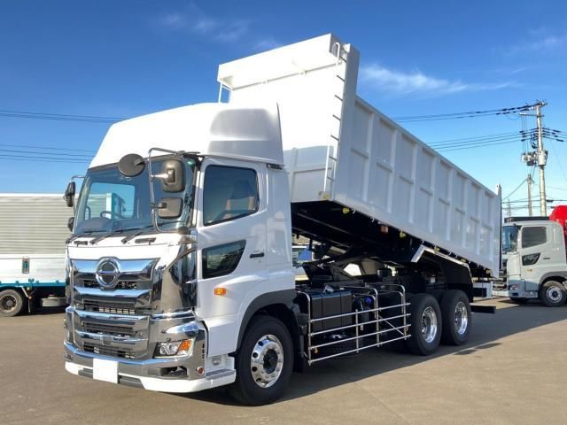 Japanese used car Ref# 1549080 HINO / PROFIA