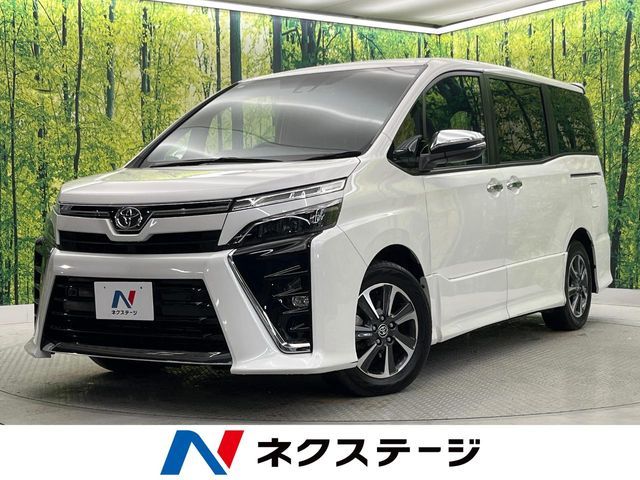 TOYOTA / VOXY