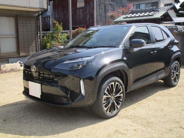 Japanese used car Ref# 1549236 TOYOTA / YARIS CROSS HYBRID