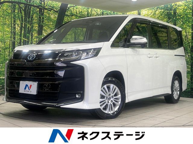 TOYOTA / NOAH HYBRID 4WD