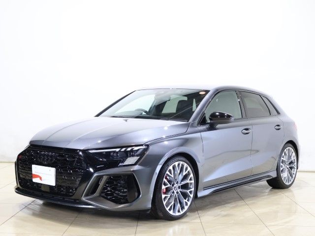 Japanese used car Ref# 1549640 AUDI / AUDI RS3 SPORTBACK