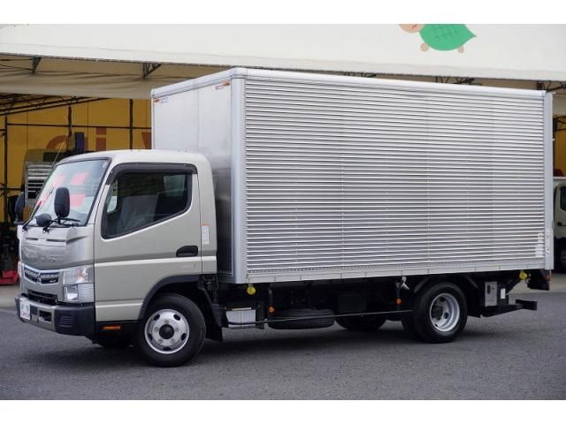 Japanese used car Ref# 1549831 MITSUBISHI / CANTER