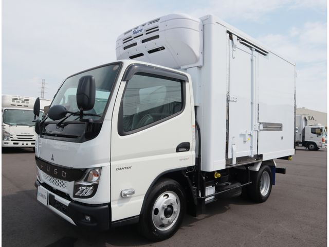 Japanese used car Ref# 1550029 MITSUBISHI / CANTER