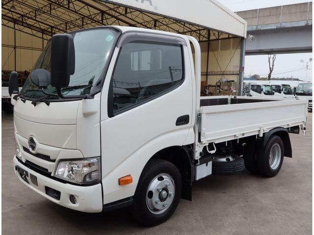 Japanese used car Ref# 1550404 HINO / DUTRO