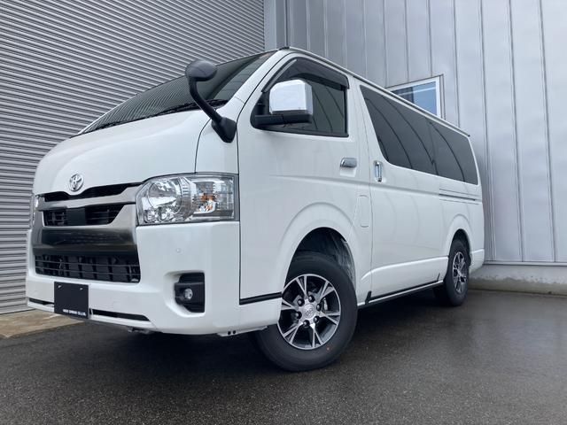 Japanese used car Ref# 1550443 TOYOTA / HIACE van 4WD