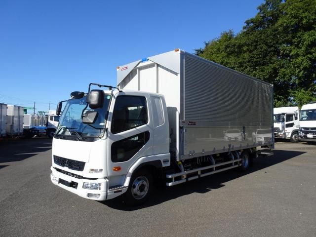 Japanese used car Ref# 1550456 MITSUBISHI FUSOU / FIGHTER