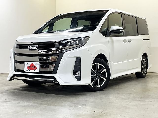 TOYOTA / NOAH