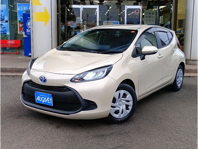 Japanese used car Ref# 1550795 TOYOTA / AQUA