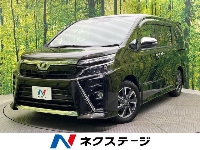 TOYOTA / VOXY