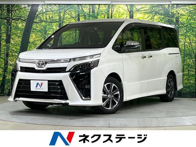 TOYOTA / VOXY