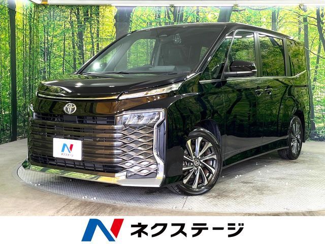 TOYOTA / VOXY