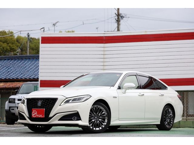 Japanese used car Ref# 1551029 TOYOTA / CROWN sedan hybrid