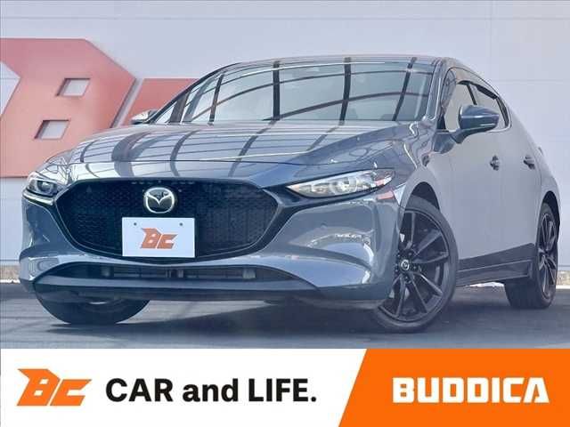 Japanese used car Ref# 1551072 MAZDA / MAZDA3 FASTBACK