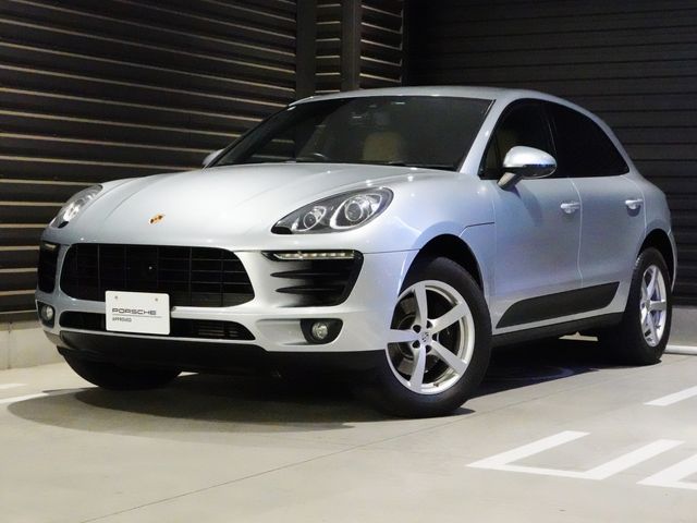 Japanese used car Ref# 1551115 PORSCHE / PORSCHE Macan