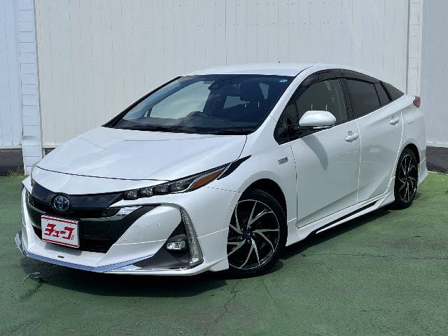 Japanese used car Ref# 1551197 TOYOTA / PRIUS PHV