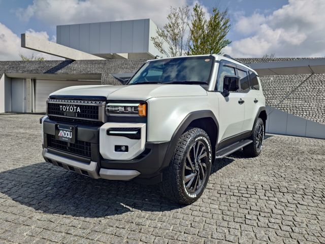 TOYOTA / LANDCRUISER 250