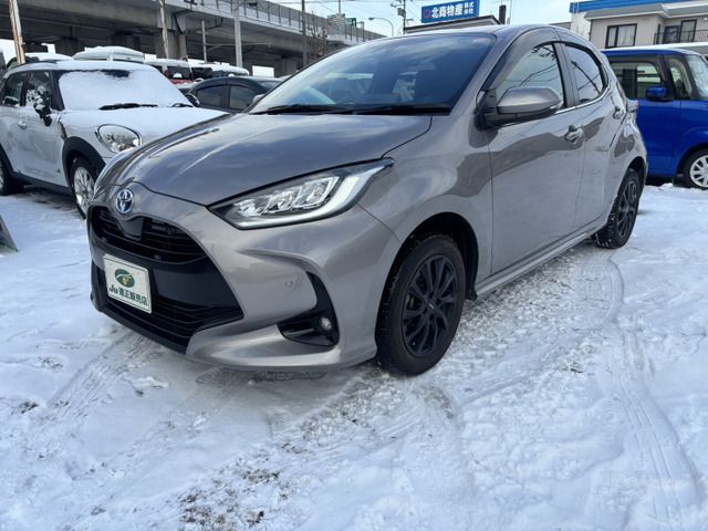 Japanese used car Ref# 1551225 TOYOTA / YARIS HYBRID